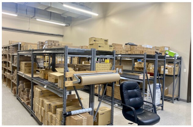 More Photos Of 1045 Downtowner Blvd, Mobile Warehouse For Sale