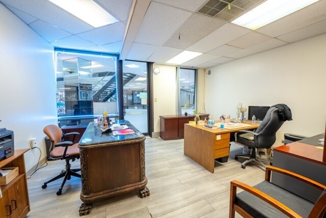 More Photos Of 7000 E Kennedy Blvd, Guttenberg Apartments For Sale