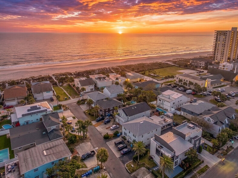More Photos Of 123 Margaret St, Neptune Beach Multifamily For Sale