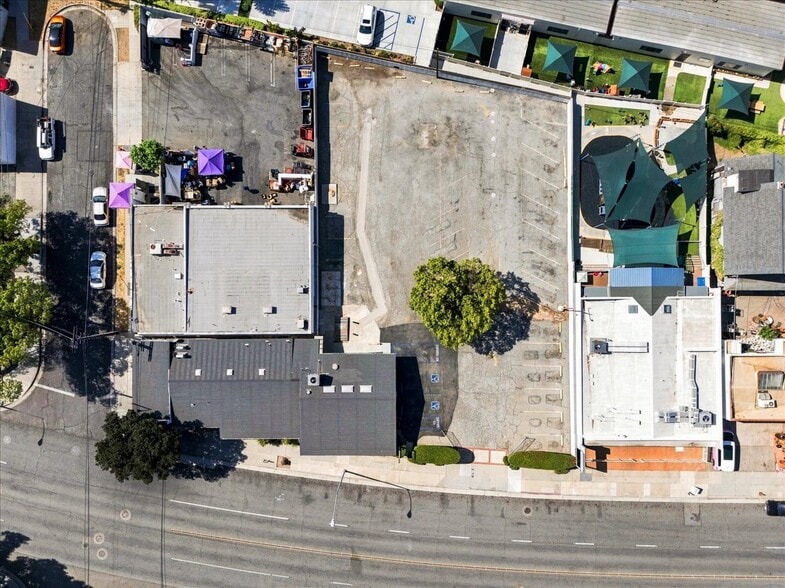 More Photos Of 2060 E Foothill Blvd, Pasadena Freestanding For Sale