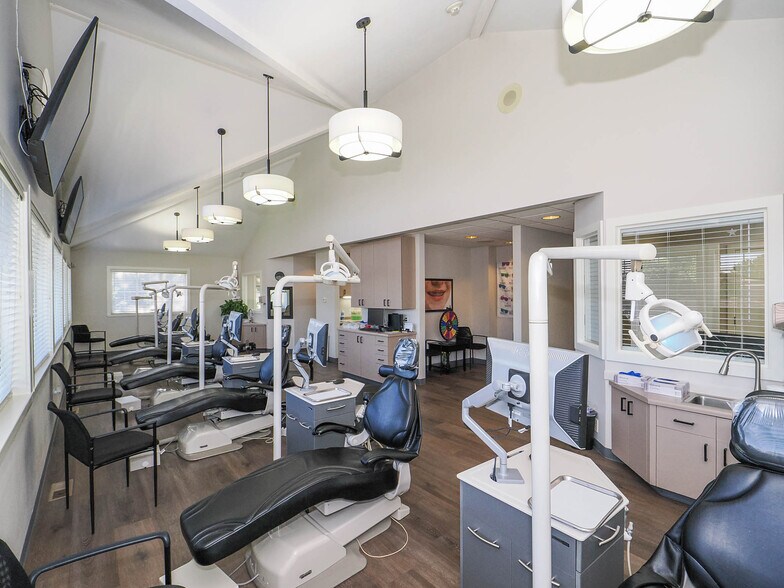 More Photos Of 3105 W 5400 S, Salt Lake City Medical For Sale