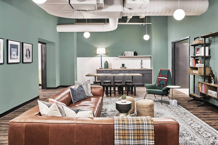 More Photos Of 5200 N Sheridan Rd, Chicago Apartments For Lease