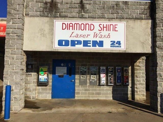 More Photos Of 259 S Herrington Pl, West Terre Haute Carwash For Sale