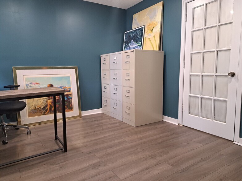 More Photos Of 1320 SE Federal Hwy, Stuart Medical For Lease