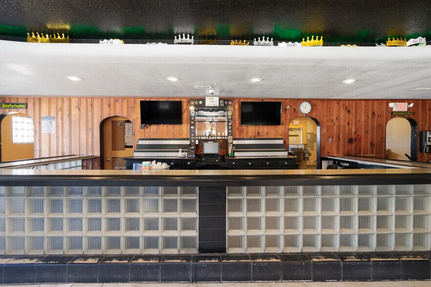 More Photos Of 103 IL-53, Braceville Restaurant For Sale
