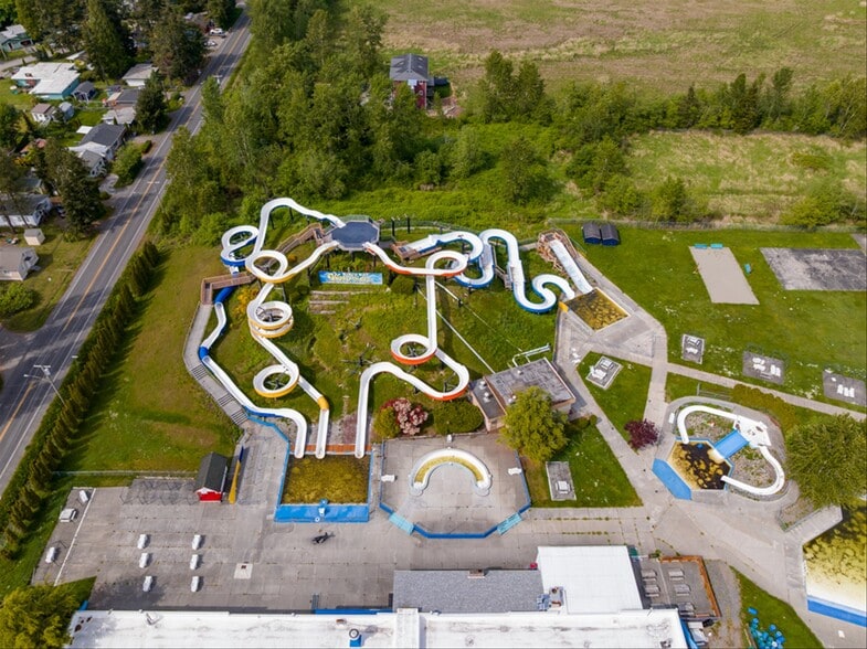 More Photos Of 4874 Birch Bay-Lynden Rd, Blaine Sports And Entertainment For Sale
