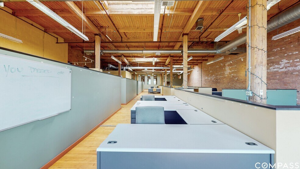 More Photos Of 2241 S Wabash Ave, Chicago Loft Creative Space For Sale