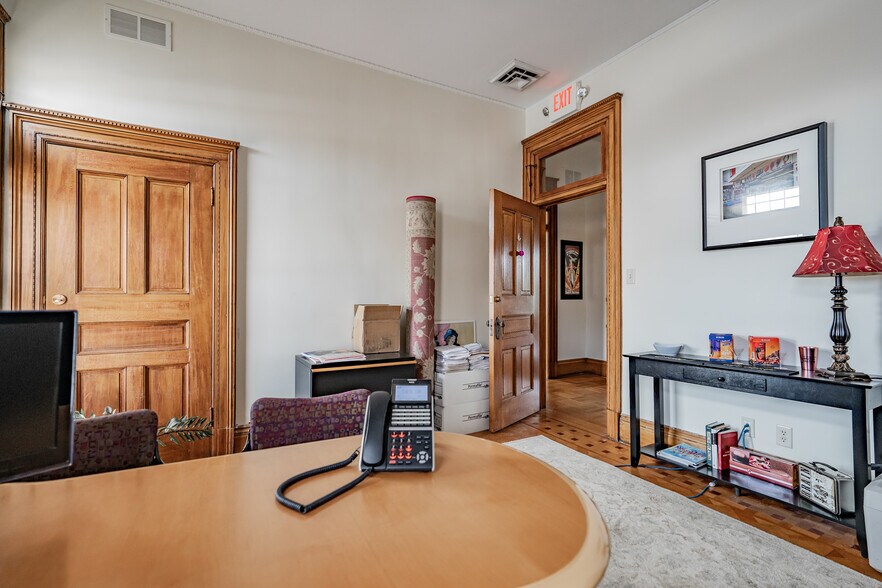 More Photos Of 624 W Wayne St, Fort Wayne Loft Creative Space For Sale