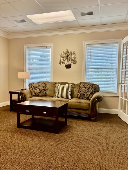 More Photos Of 5920-5964 Timber Ridge Dr, Prospect Office For Sale