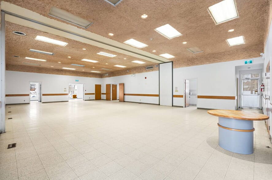 More Photos Of 1702 Beckwith 9th Line, Carleton Place Office For Sale