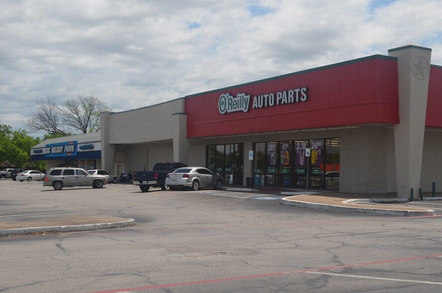 More Photos Of 1502-1540 New York Ave, Arlington Unknown For Lease