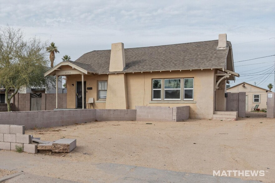 Primary Photo Of 2032 W Adams St, Phoenix Multifamily For Sale