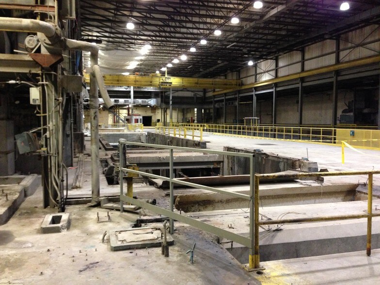 More Photos Of 715 Greylock St, Lee Manufacturing For Lease