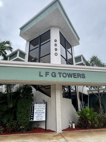 Primary Photo Of 9690 W Sample Rd, Coral Springs Medical For Lease