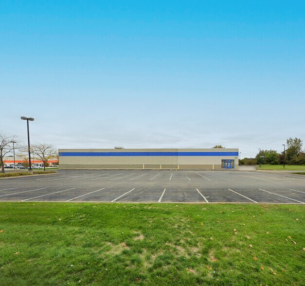 Primary Photo Of 5114 W Holiday Dr, Peoria Freestanding For Lease