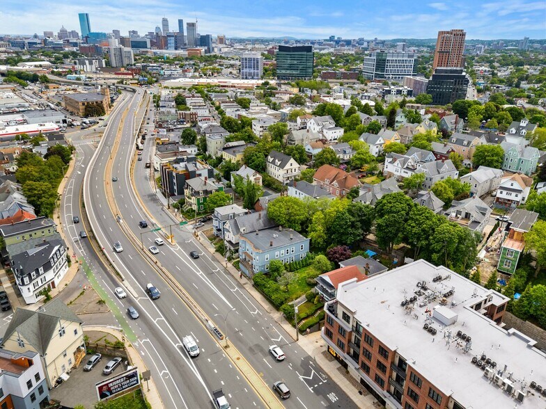 More Photos Of 422 McGrath Hwy, Somerville Apartments For Sale