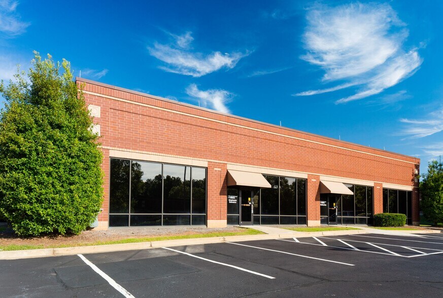 More Photos Of 6455 Shiloh Rd, Alpharetta Office For Sale