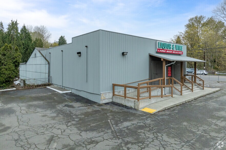 More Photos Of 9824 Lake City Way NE, Seattle Restaurant For Lease