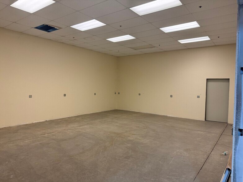 More Photos Of 1520 W Battaglia Rd, Eloy Manufacturing For Lease