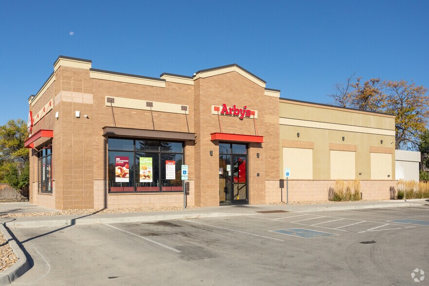 Primary Photo Of 1872 N College Ave, Fort Collins Fast Food For Lease