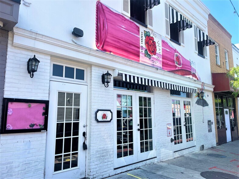 Primary Photo Of 31 E Cross St, Baltimore Restaurant For Sale