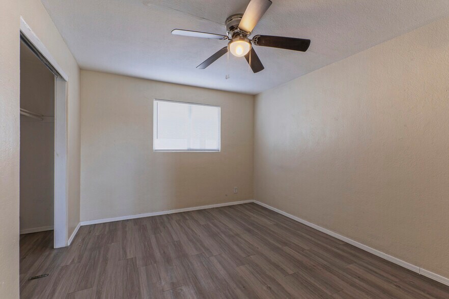 More Photos Of 1713 N 31st Pl, Phoenix Apartments For Sale