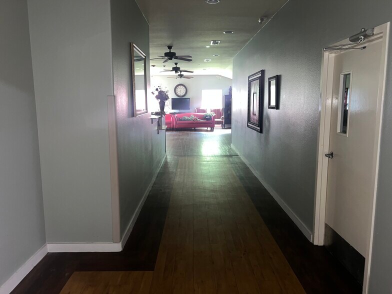 More Photos Of 1810 N Washington Ave, Livingston Continuing Care Retirement Community For Sale