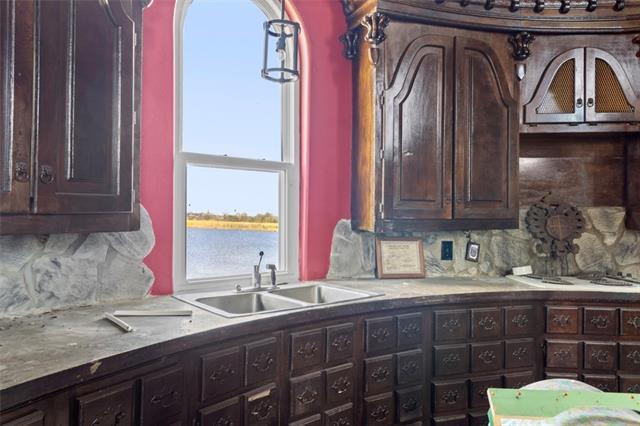 More Photos Of 3262 Ridgeway Blvd, New Orleans Specialty For Sale