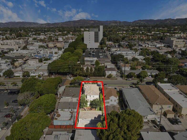 More Photos Of 2440 Arizona Ave, Santa Monica Apartments For Sale