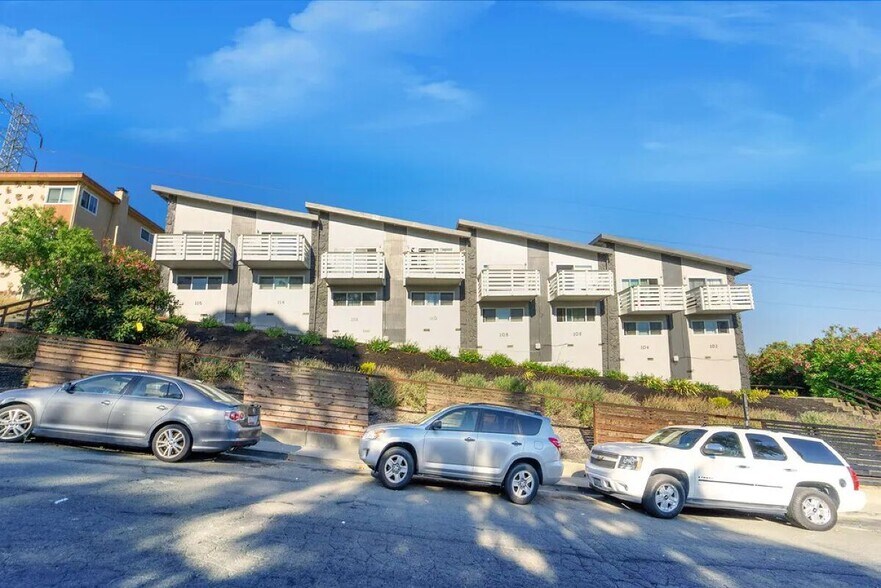 More Photos Of 102-116 Avian Dr, Vallejo Apartments For Sale