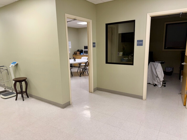 More Photos Of 514 Mary Esther Cut, Fort Walton Beach Office For Sale