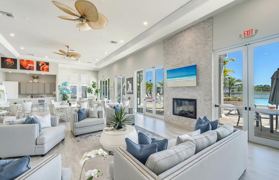 More Photos Of 280 Indies Dr E, Naples Apartments For Sale