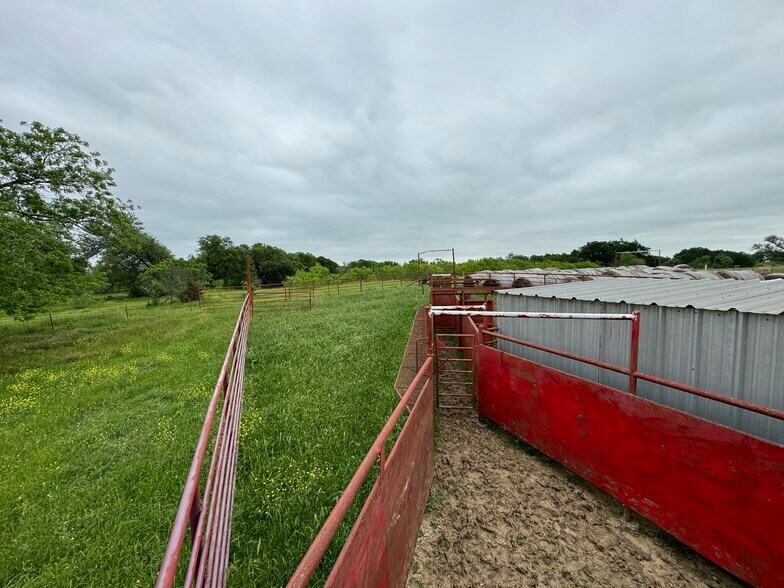 More Photos Of 435 County Road 470, Chilton Land For Sale