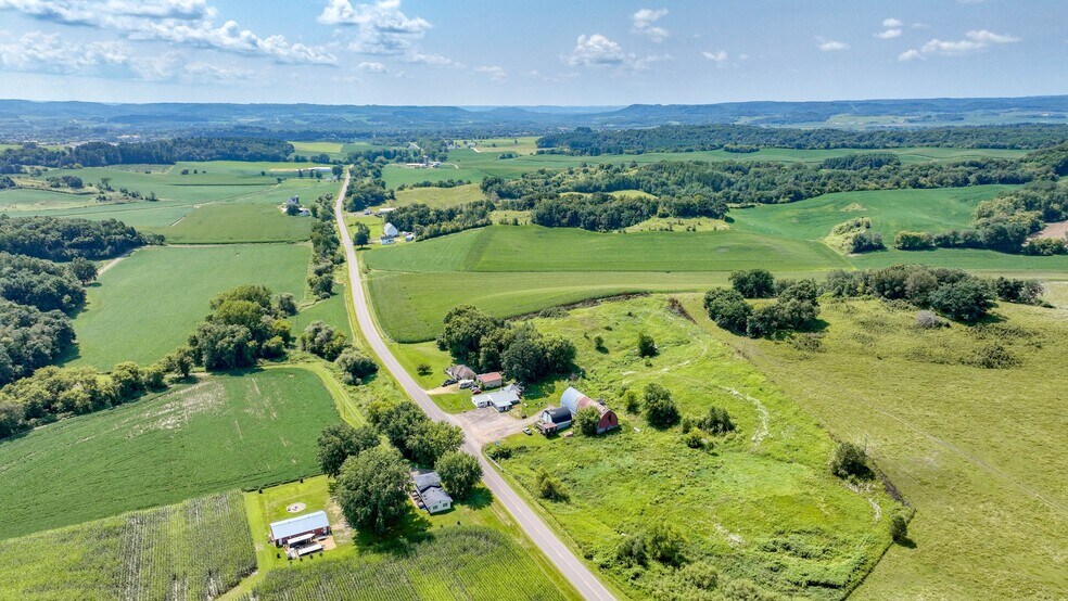 More Photos Of N5425 County Road H, Mondovi Restaurant For Sale