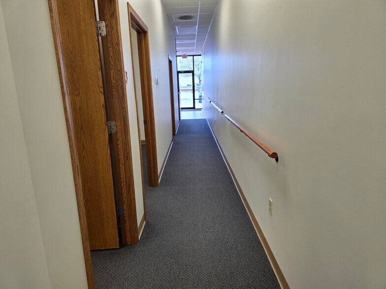 More Photos Of 4100-4130 Wilder Rd, Bay City Storefront For Lease