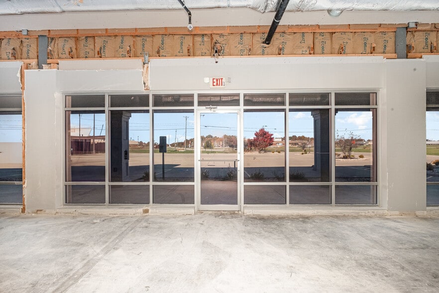 More Photos Of 292 Brooks Malott Rd, Mount Orab Flex For Lease