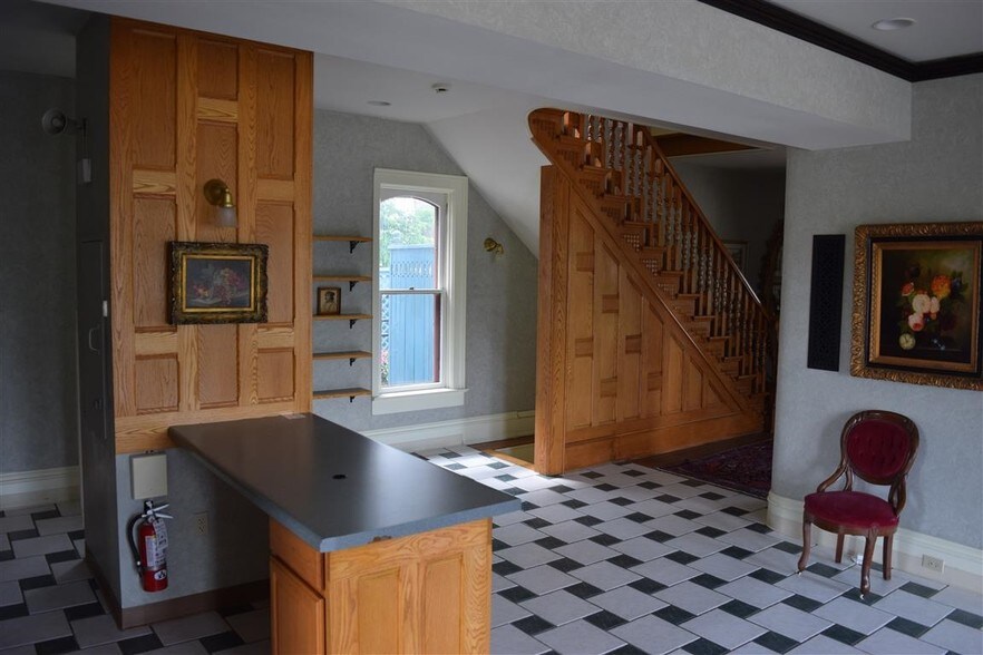 More Photos Of 138 1st St, Baraboo Office For Sale