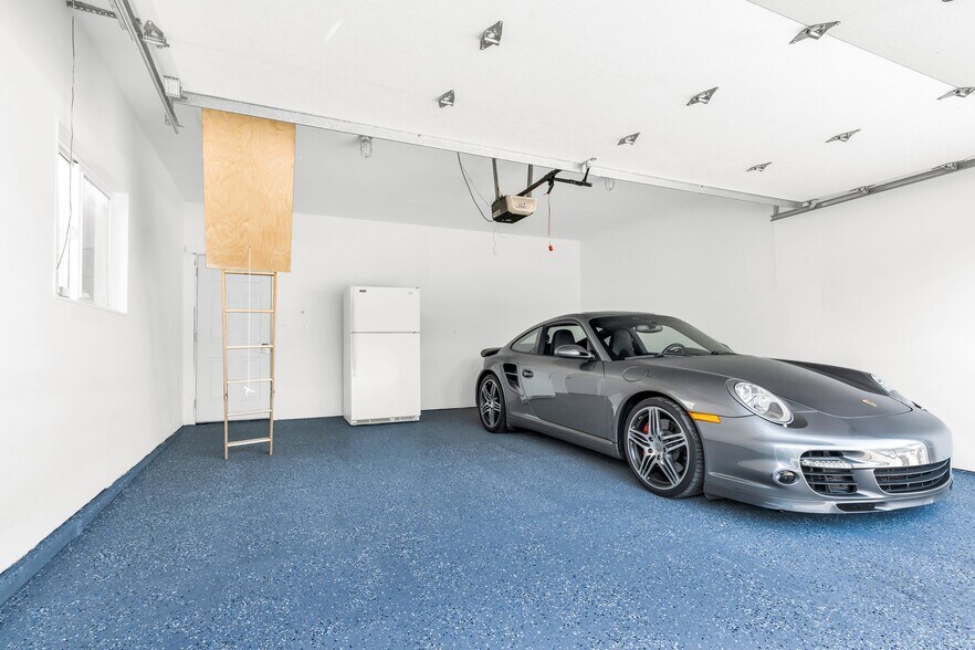 More Photos Of 441 NE Alder St, Issaquah Multifamily For Sale