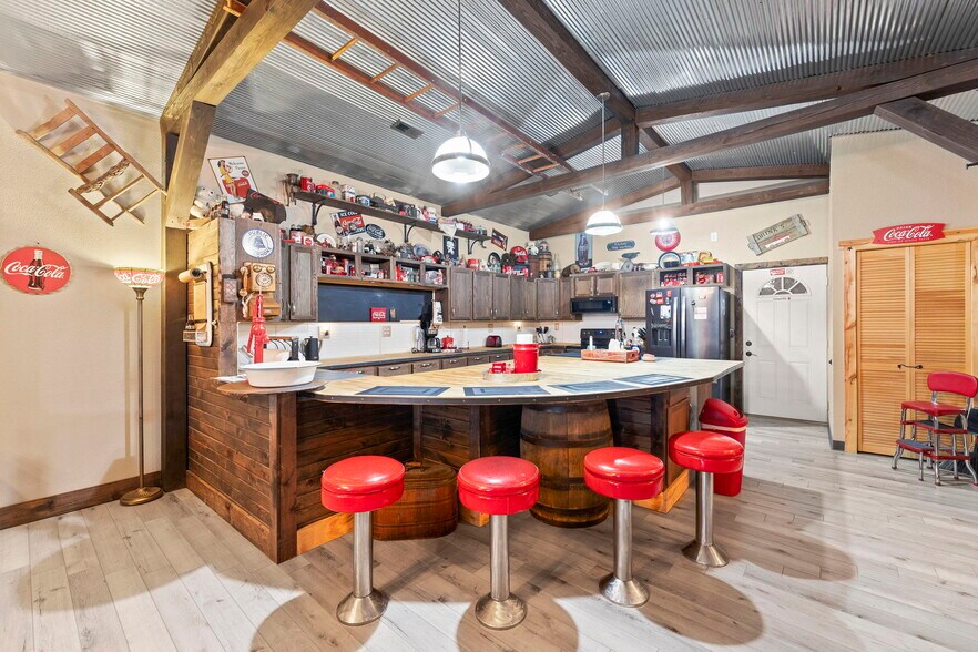 More Photos Of 116 N 3rd St, Burlington Apartments For Sale