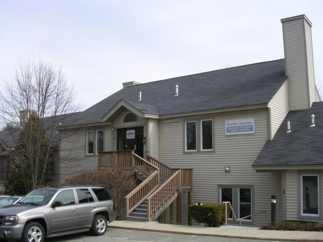 More Photos Of 22-24 Greeley St, Merrimack Office For Lease