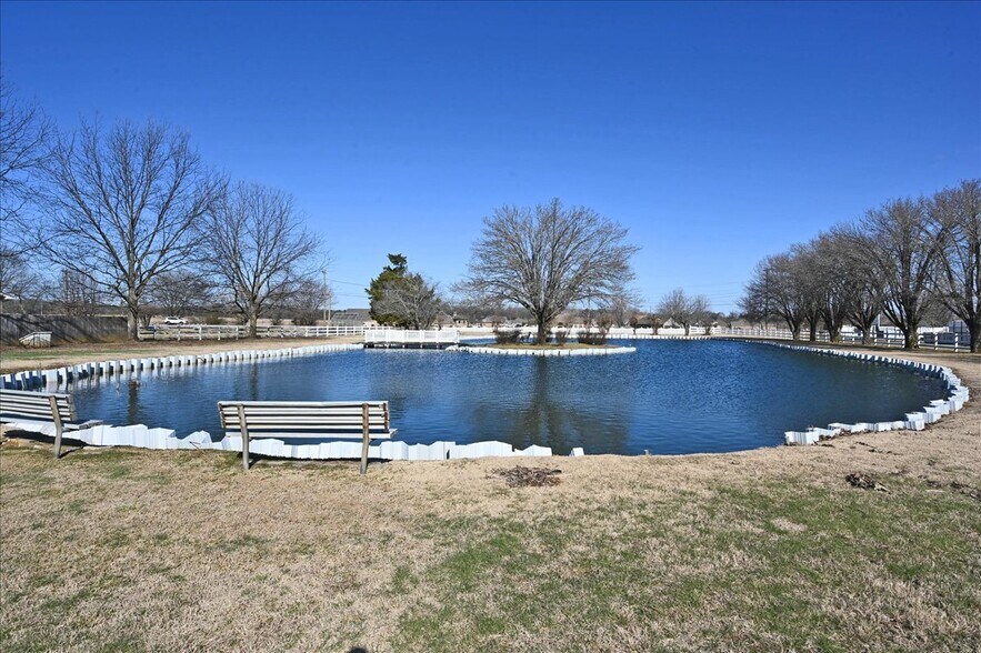 More Photos Of 662 Old Highway 24, Trinity Manufacturing For Sale