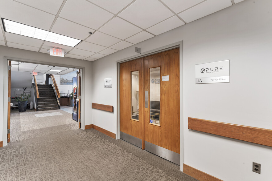 More Photos Of 148 East Ave, Norwalk Medical For Sale