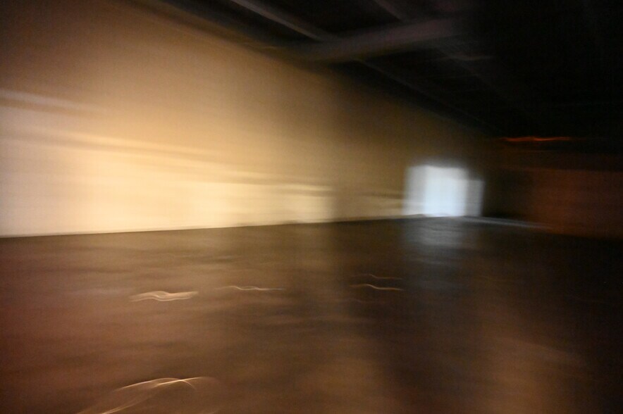 More Photos Of 2300 Claremont Ave, Ashland Freestanding For Lease