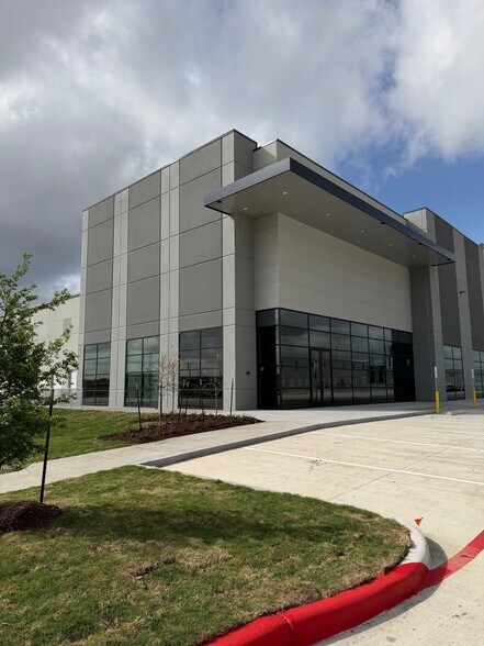 More Photos Of Mykawa Rd, Houston Unknown For Lease