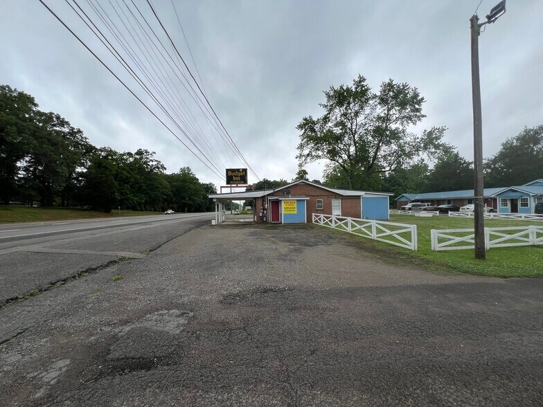 More Photos Of 3155 Huntsville Hwy, Fayetteville Hotel For Sale