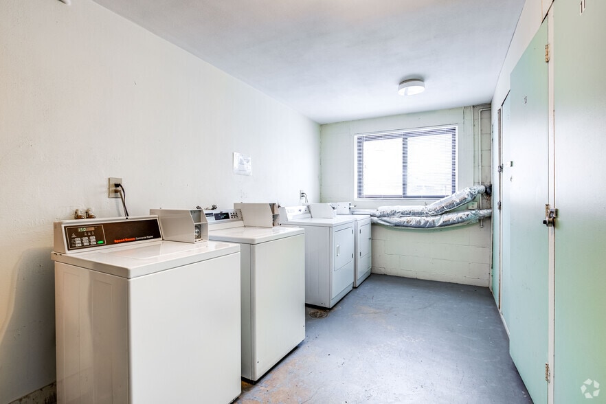 More Photos Of 1634-1642 Eustis St, Lauderdale Apartments For Sale