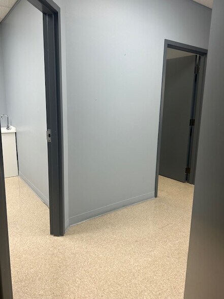 More Photos Of 3525 Prytania St, New Orleans Office For Sale