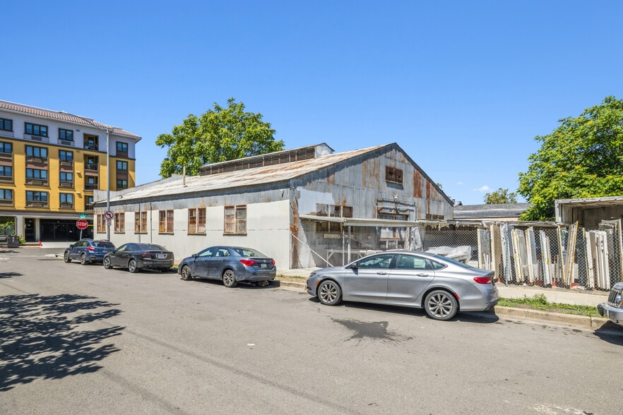 More Photos Of 1194 Lick Ave, San Jose Service For Sale