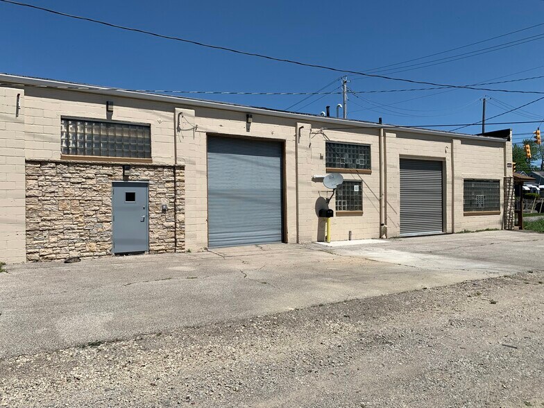 More Photos Of 4050 E 116th St, Cleveland Warehouse For Lease