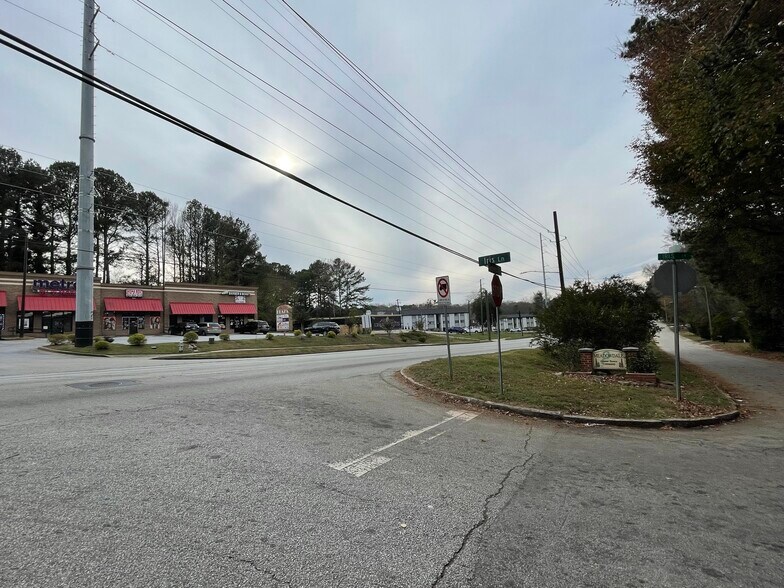 More Photos Of 4446 Glenwood Rd, Decatur Land For Sale